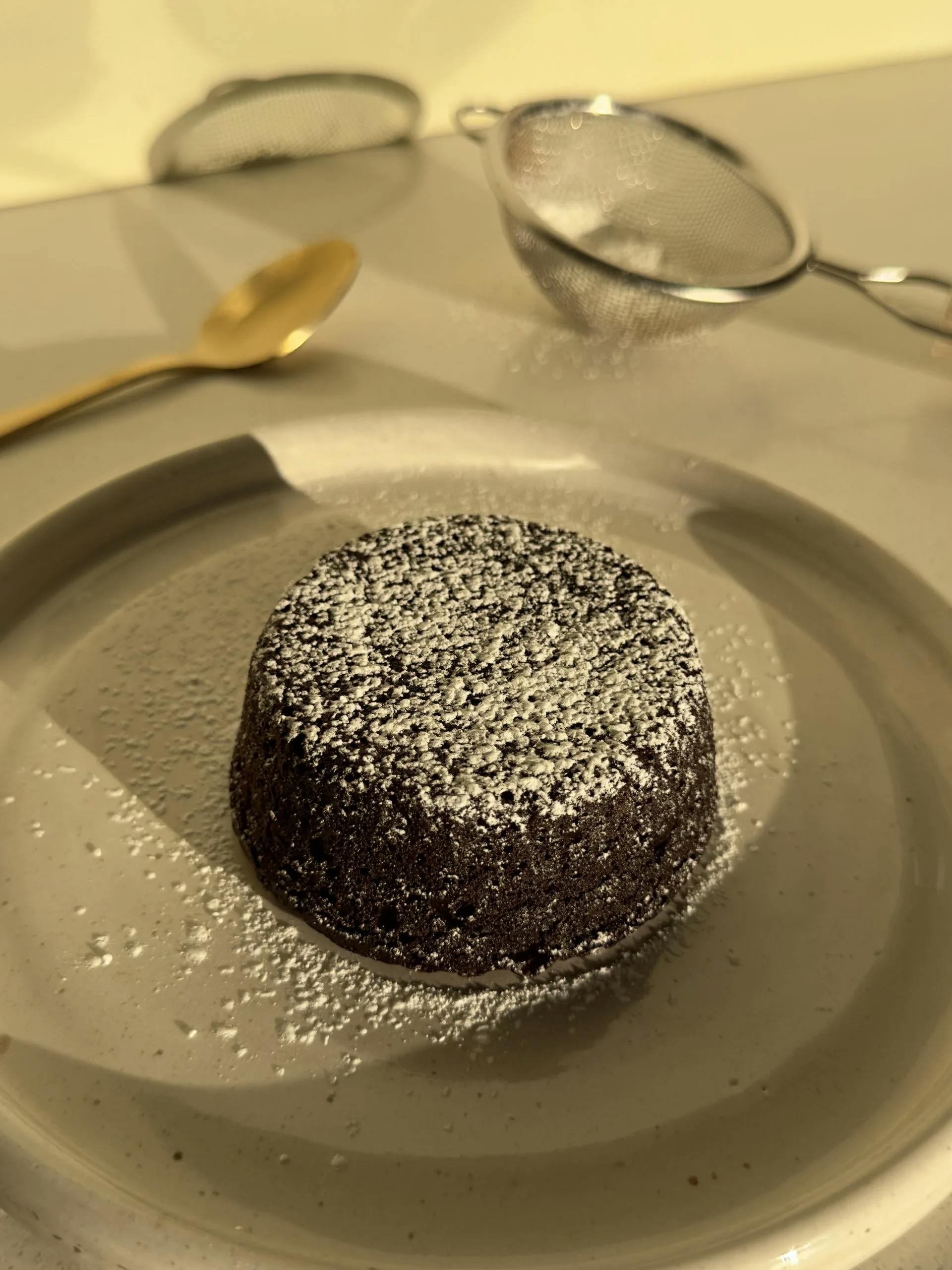 Picture for SINGLE SERVE CHOCOLATE LAVA CAKE